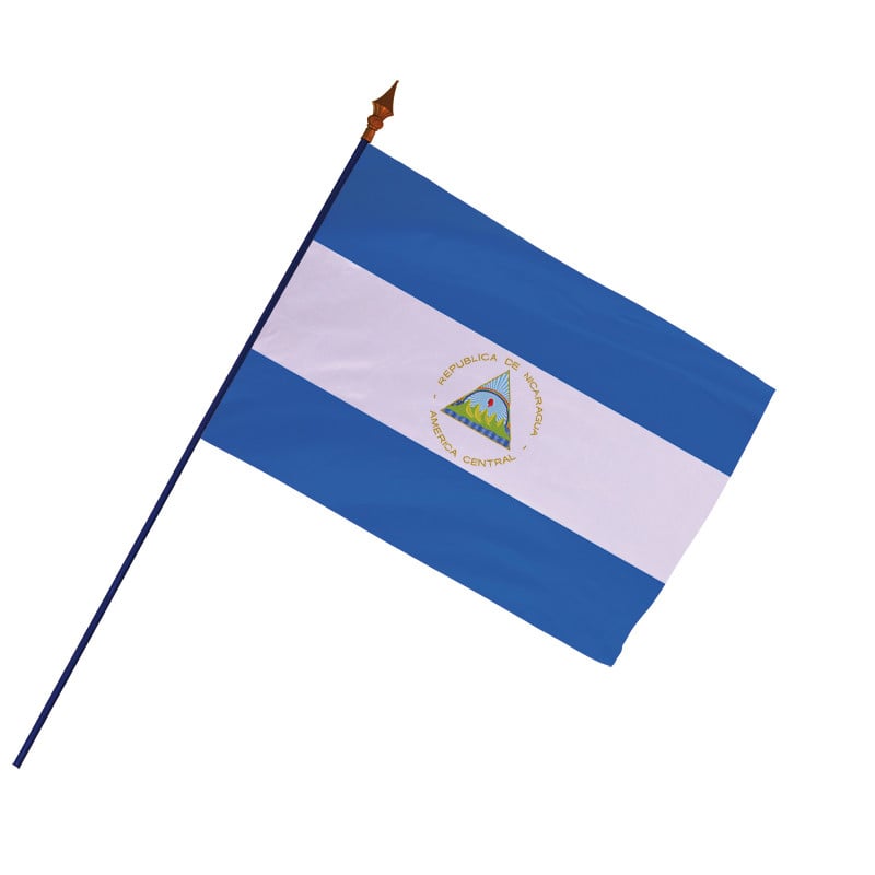 Drapeau Nicaragua avec hampe et ourlets | MACAP